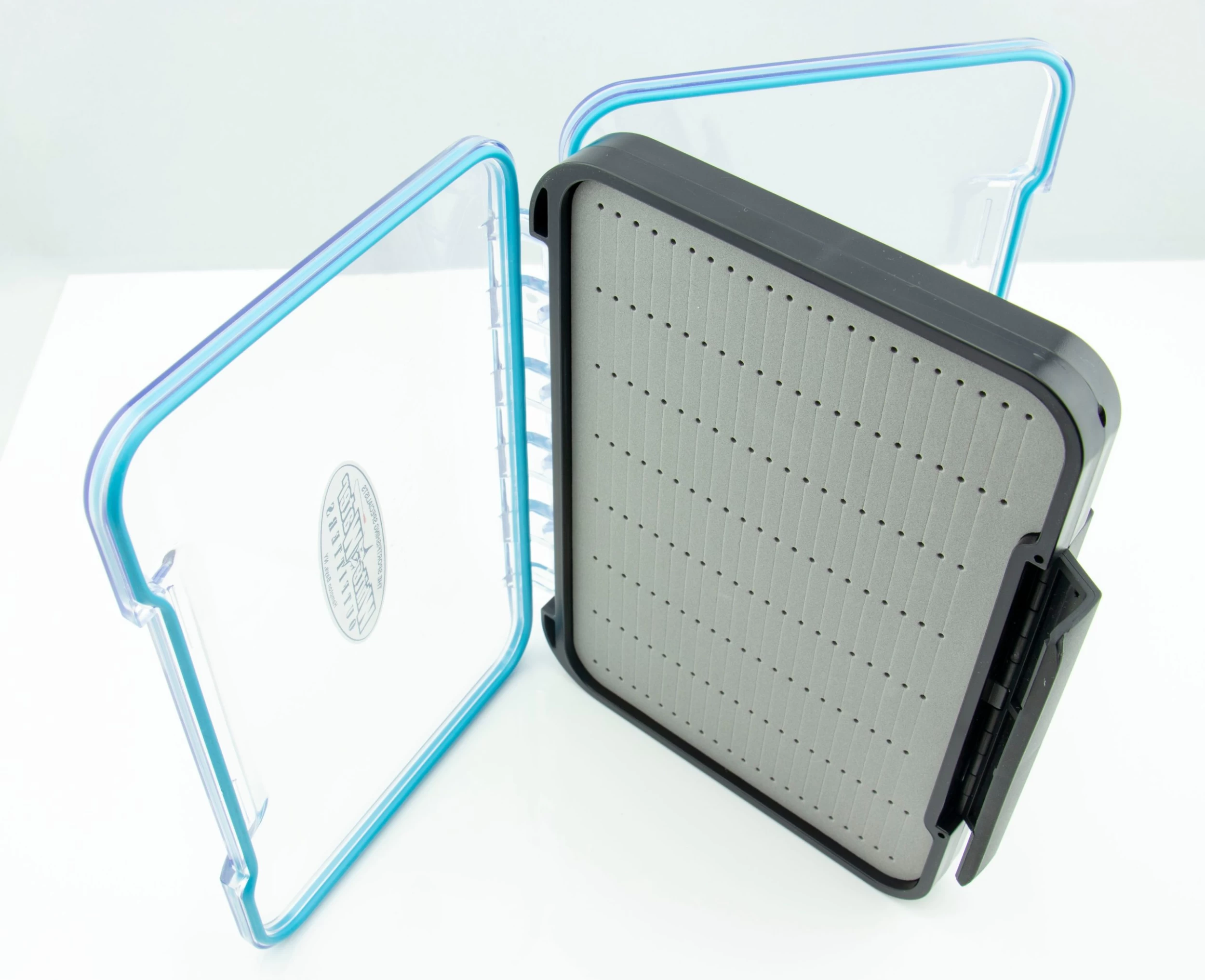 White Water Saltwater/Streamer Double-Sided Waterproof Fly Boxes 4 White Water Saltwater/Streamer Double-Sided Waterproof Fly Boxes - Image 2