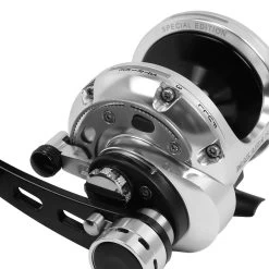 Okuma Makaira SEa 2-Speed Lever Drag Reels 20 Okuma Makaira SEa 2-Speed Lever Drag Reels -Professional Fishing Equipment Store Makaira 15TII Okuma Casting Reel 4 1000x1000 6b8363d4 ee1b 48ab 8f73 0c47825663e3