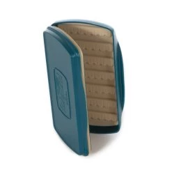 Fishpond Tacky Pescador Fly Box 13 Fishpond Tacky Pescador Fly Box -Professional Fishing Equipment Store pescador threequarter 1