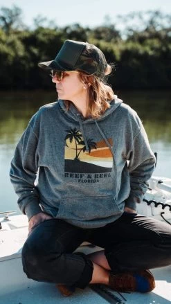 Reef & Reel Vintage Palms Hoodie -Professional Fishing Equipment Store thumbnail IMG 2312