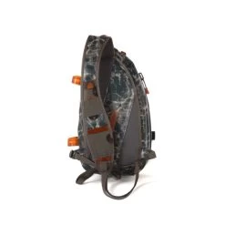 Fishpond Thunderhead Submersible Sling - Eco -Professional Fishing Equipment Store thunderhead sling back camo